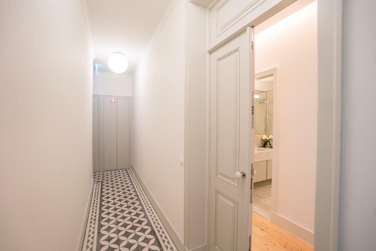 Courtyard & Elegance Apartment Lisbon Exterior photo
